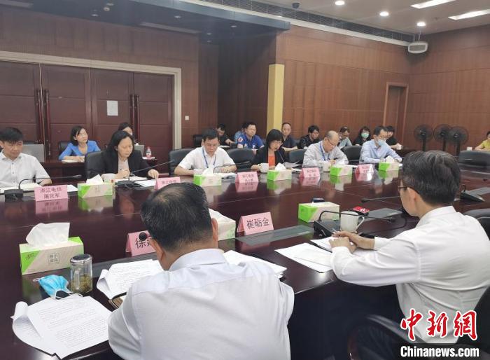 Ӫظ˾͵ǰڵб̬<a target='_blank'  data-cke-saved-href='http://www.chinanews.com/' href='http://www.chinanews.com/'></a>  